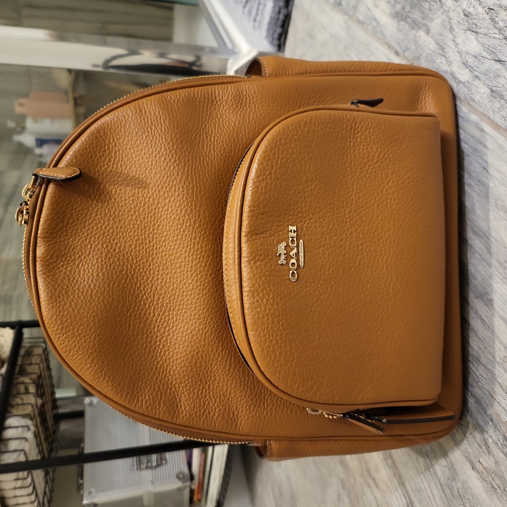 Coach Court Tan Leather Backpack
In new condition.